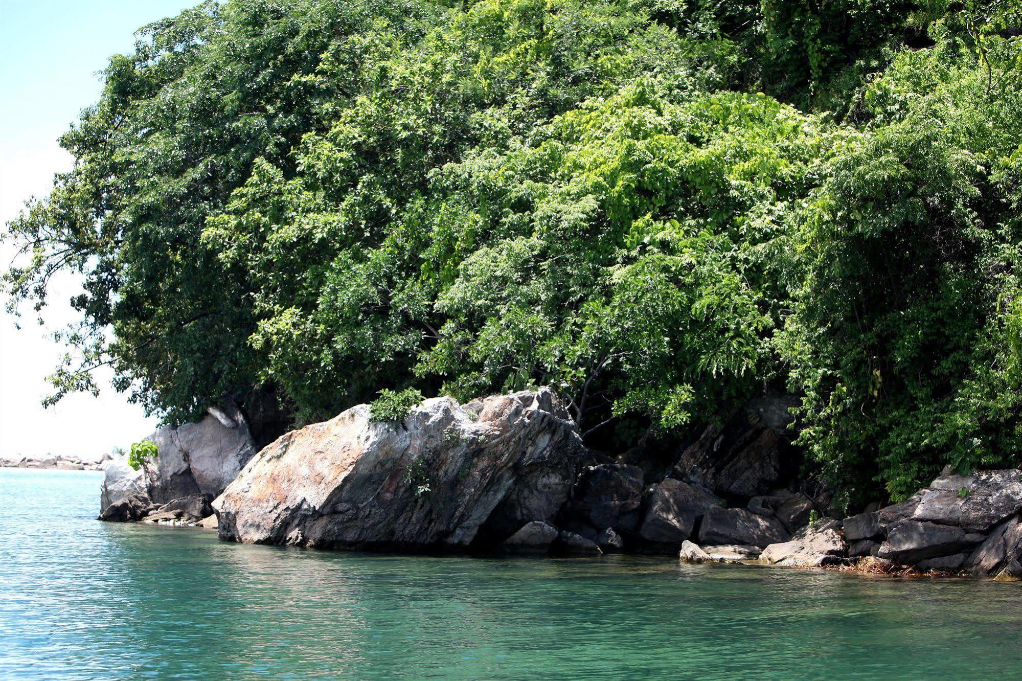 Blue Zebra Island Lodge Senga 외부 사진